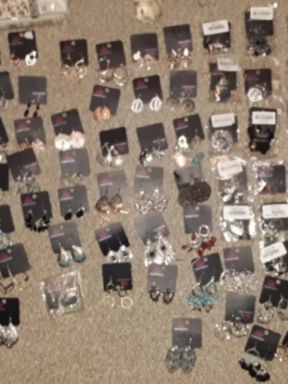 2/$40! 1 Pound! Assorted Earring Lot Bundle Mystery